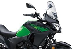 Kawasaki Versys-X 300 fuel tank shot