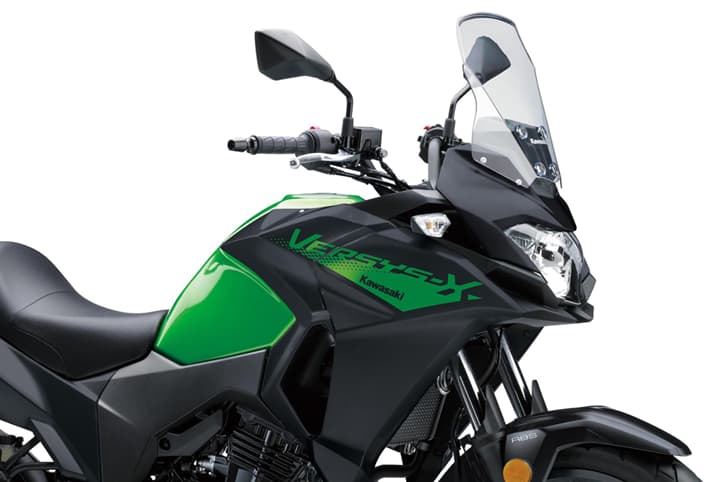 Kawasaki Versys-X 300 fuel tank shot