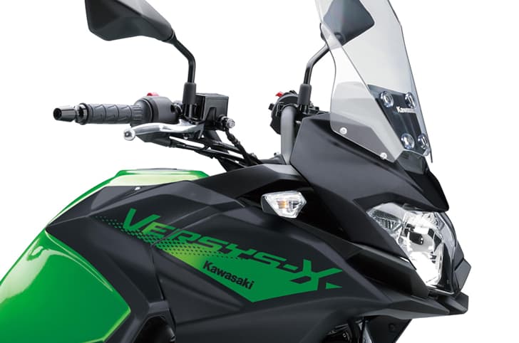 Kawasaki Versys-X 300 headlight front three-quarter shot