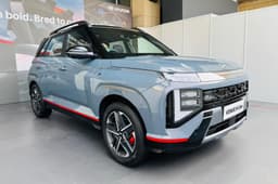 Hyundai Venue N Line front quarter