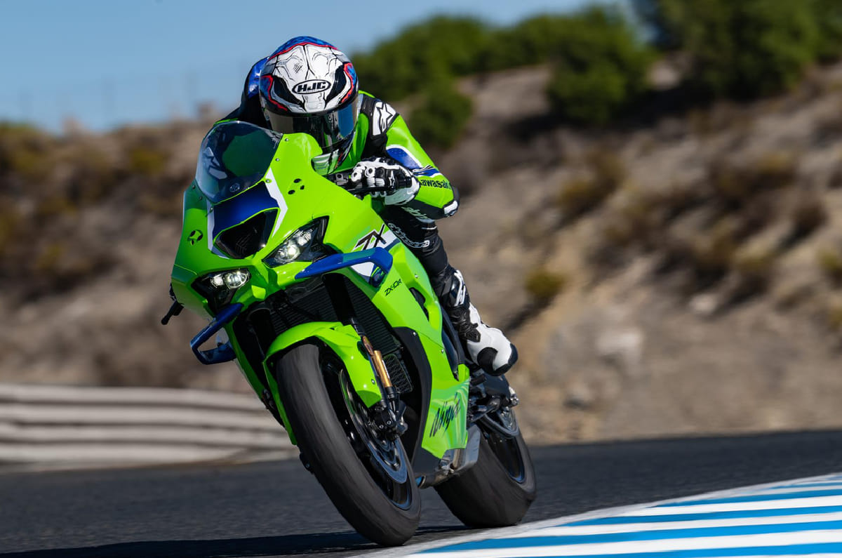 2026 Kawasaki ZX-10R image gallery - Introduction | Autocar India
