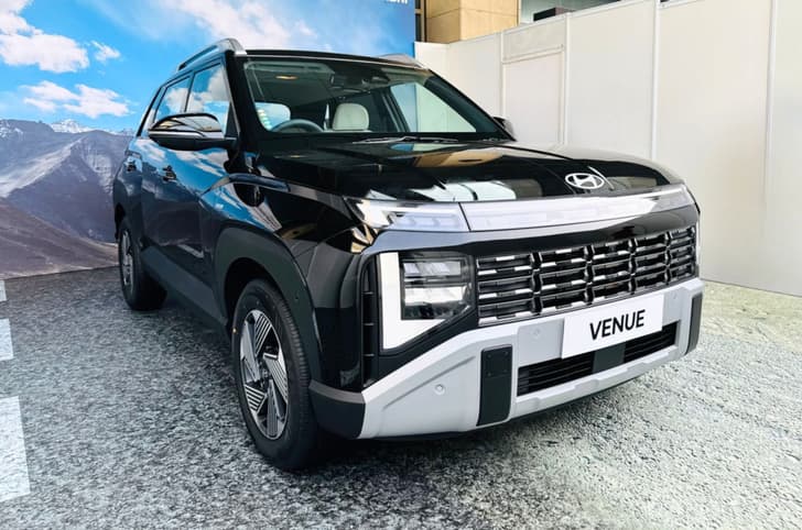 new hyundai venue real world shot