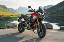 The Pikes Peak is a more performance-focused variant of the Multistrada V4.
