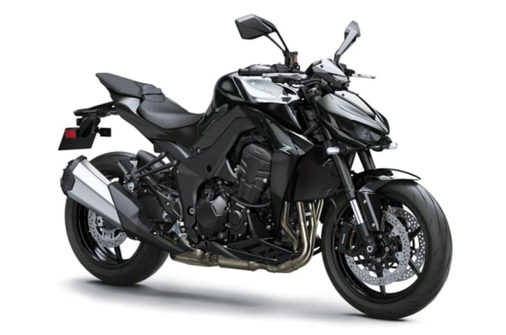 Kawasaki Z1100 front three quarter
