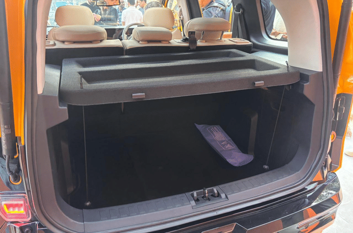 Tata Sierra boot