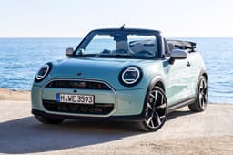 Mini Cooper front quarter static