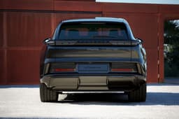 Porsche Cayenne Electric rear