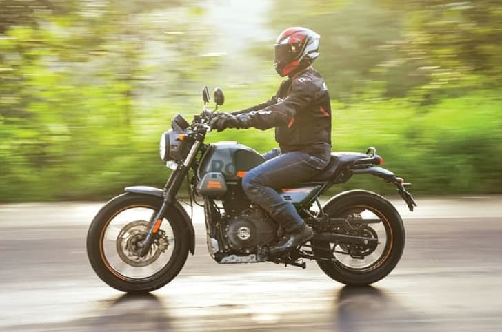 Royal Enfield Scram 440 image gallery