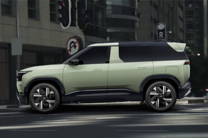 Tata Sierra in Coorg Clouds colour