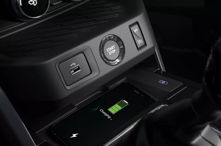 Renault Kiger interior images