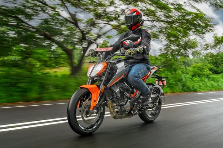 KTM 160 Duke image gallery