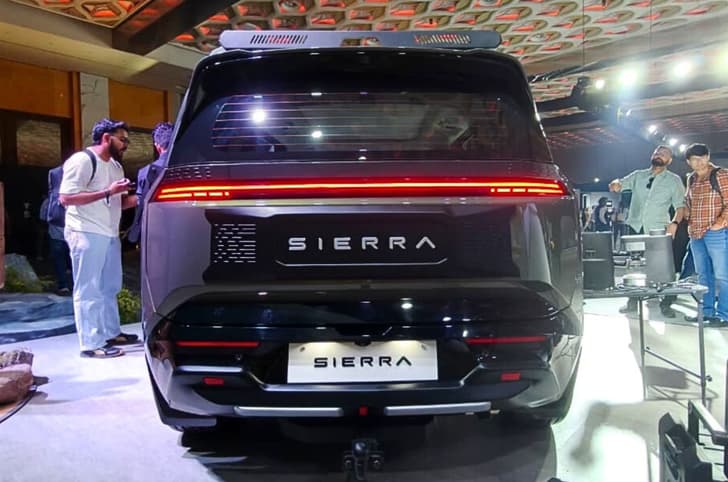 Tata Sierra ROQ Edition rear