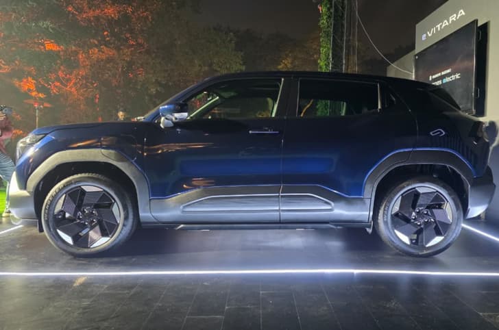 Maruti Suzuki e Vitara side profile
