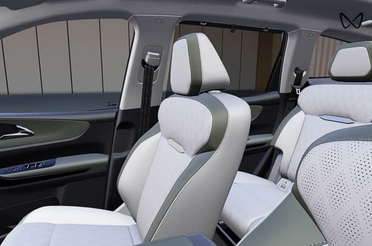 mahindra xev 9s in studio