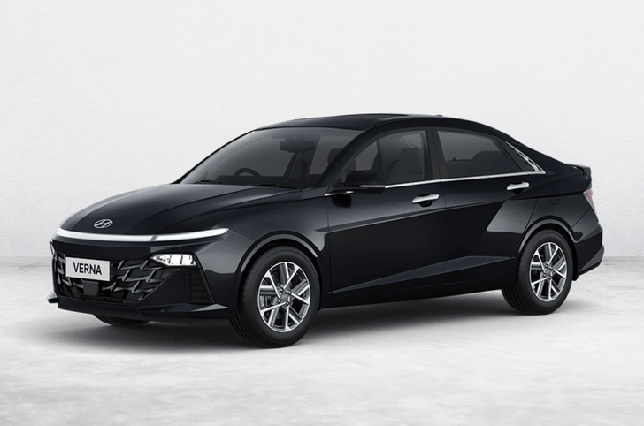 Hyundai Verna Abyss Black