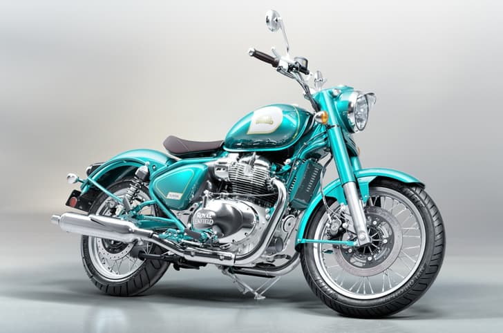 Royal Enfield Classic 650 teal green colour front right static in studio