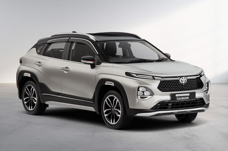 Toyota Taisor cafe white and black roof dual tone exterior colour