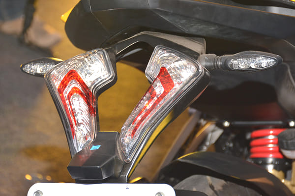 Bajaj Pulsar RS200 launched at Rs 1.18 lakh