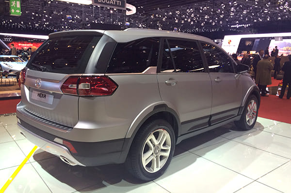 Tata Hexa concept unveiled at Geneva motor show 2015