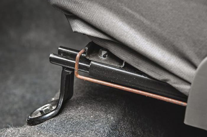 How to identify and avoid buying a flood damaged car