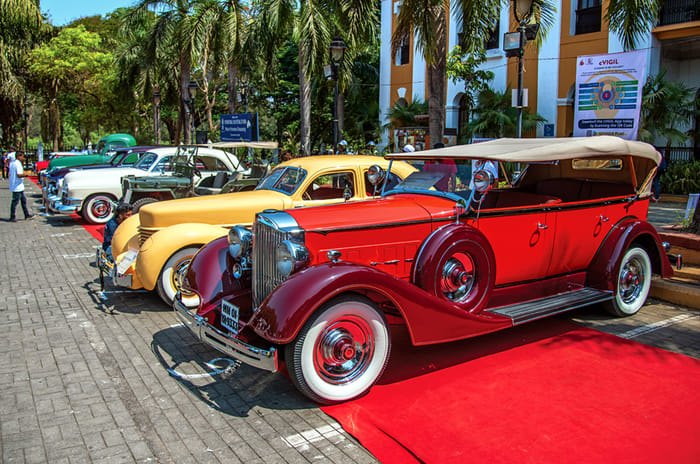 2019 Goa Vintage Bike and Car Festival dazzles