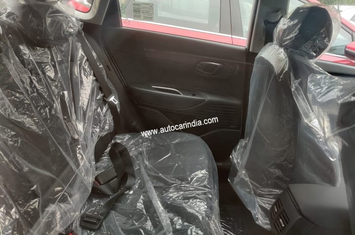 2020 Hyundai i20 interior spied ahead of India launch
