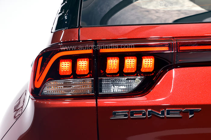 Kia Sonet compact SUV revealed