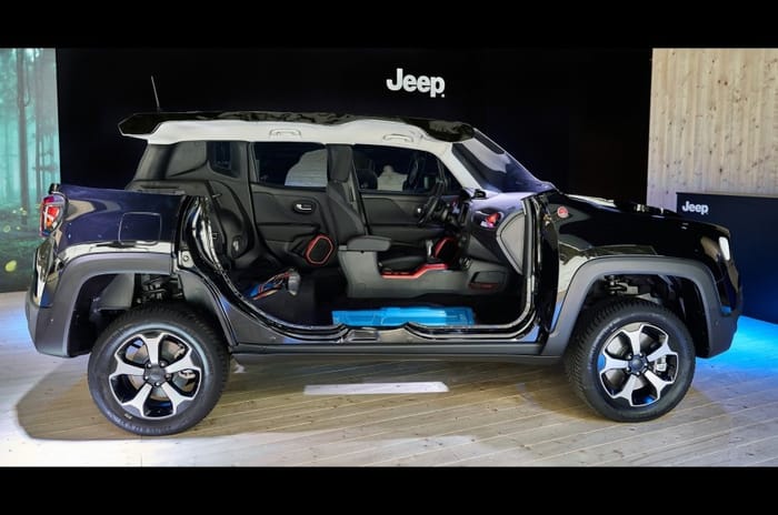Jeep’s Renegade 4xe PHEV is its first electrified model