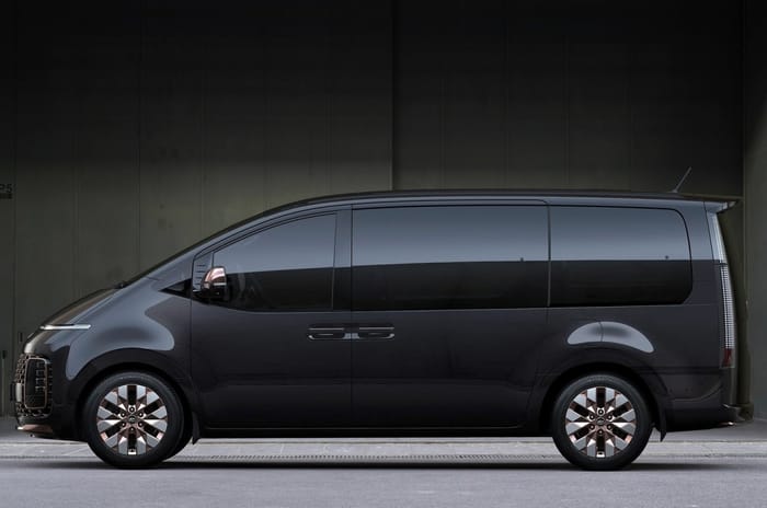 Hyundai Staria MPV revealed