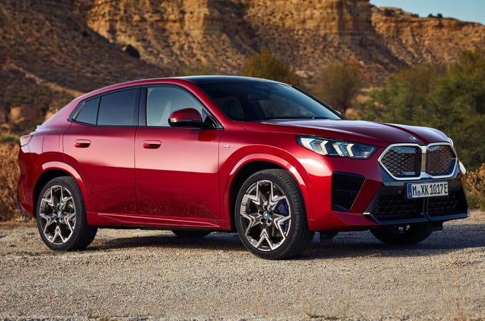 New BMW X2, iX2 break cover