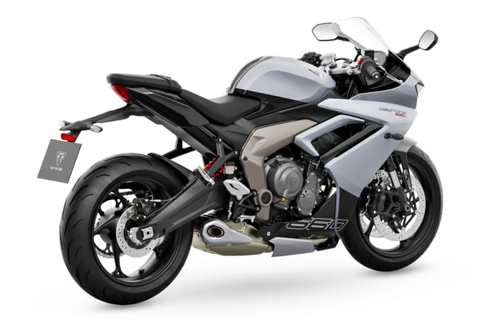 Triumph Daytona 660 unveiled; makes 95hp, weighs 201kg