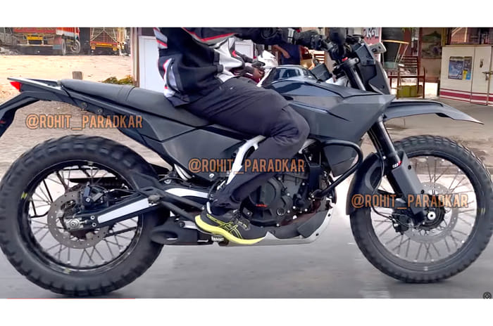 Next-gen KTM 390 Adventure, 390 Enduro spotted