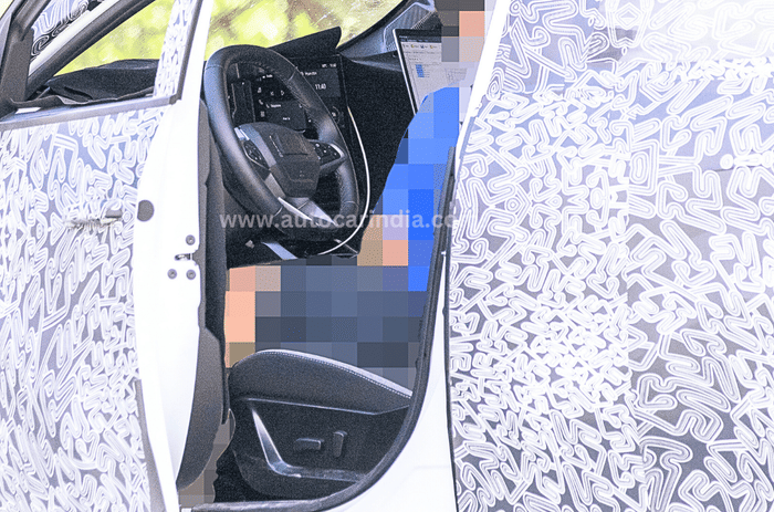 Renault Duster-based Bigster SUV: new spy shots show fresh details