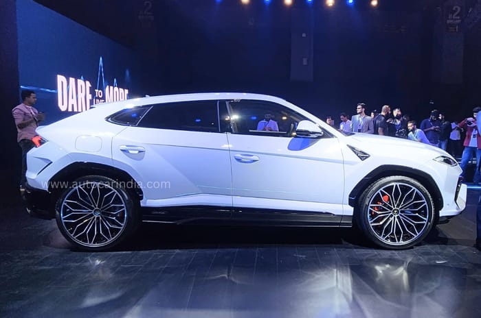 Lamborghini Urus SE launched in India at Rs 4.57 crore