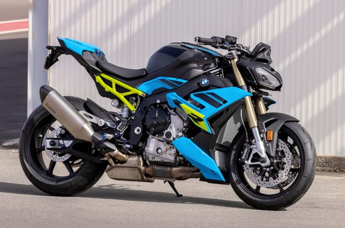 BMW M 1000 RR gains more power, bigger winglets for 2025