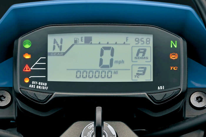 Suzuki DR-Z4S, DR-Z4SM debut new 398cc engine