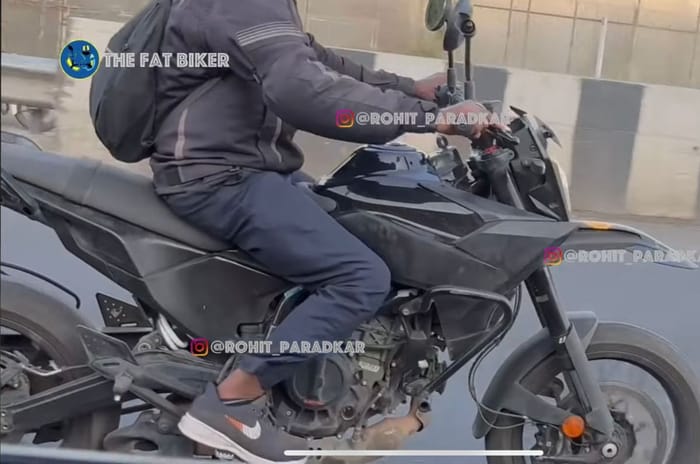 KTM 390 SMC R spotted testing, launch expected