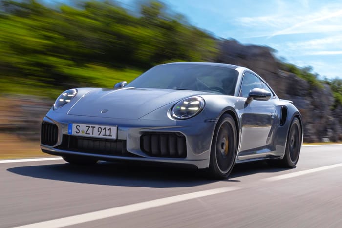 Munich Motor Show: New hybrid Porsche 911 Turbo S revealed