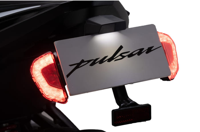 Updated Bajaj Pulsar RS200 launched at Rs 1.84 lakh