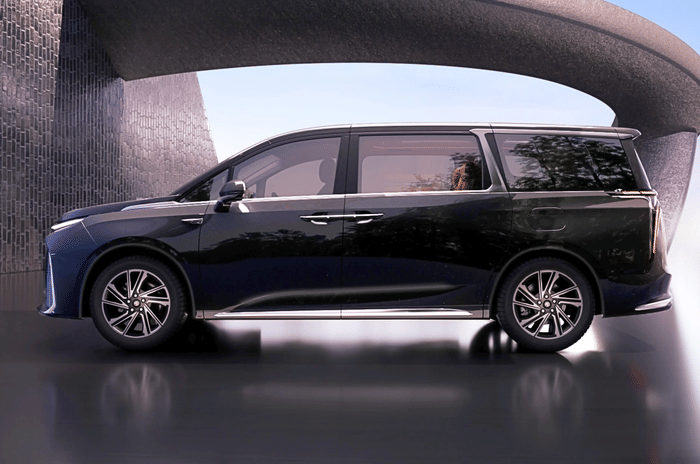 MG M9 electric MPV bookings open at Rs 51,000