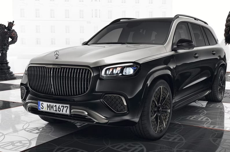 mercedes maybach gls 600 night series front three-quarters