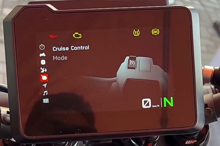 KTM 390 Duke updated with cruise control for 2025