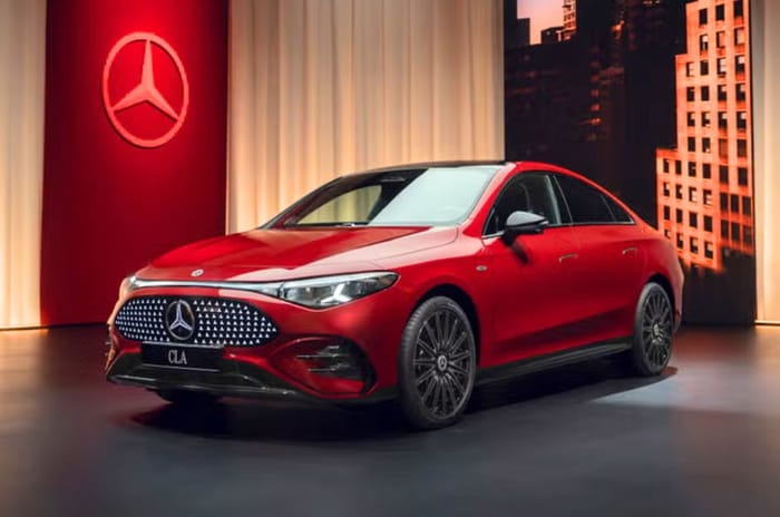 2025 Mercedes CLA debuts with both electric and hybrid powertrains