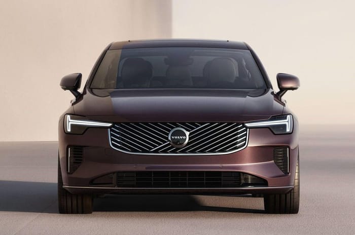 2025 Volvo S90 facelift revealed with new design, improved tech