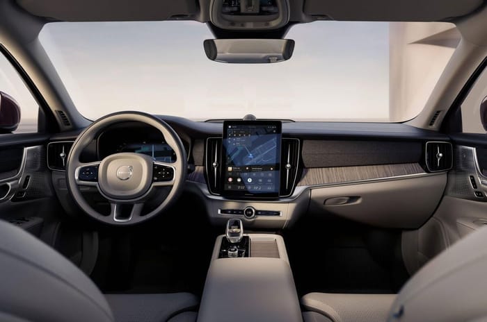 2025 Volvo S90 facelift revealed with new design, improved tech
