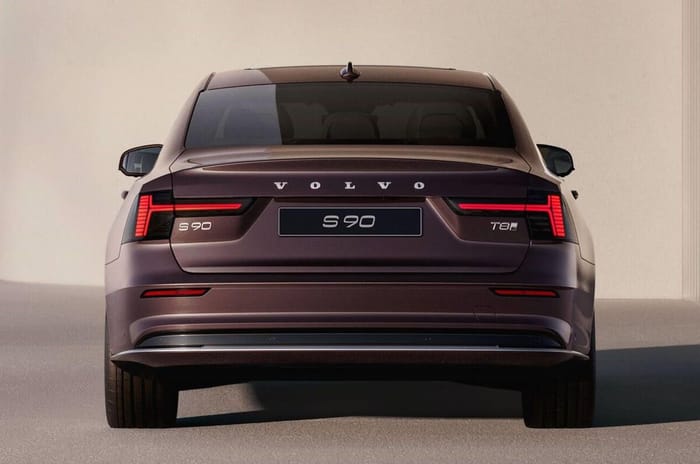 2025 Volvo S90 facelift revealed with new design, improved tech