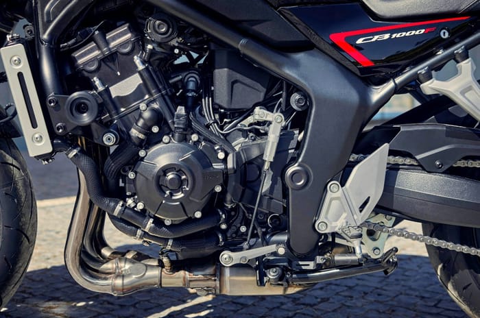 Honda CB1000F engine