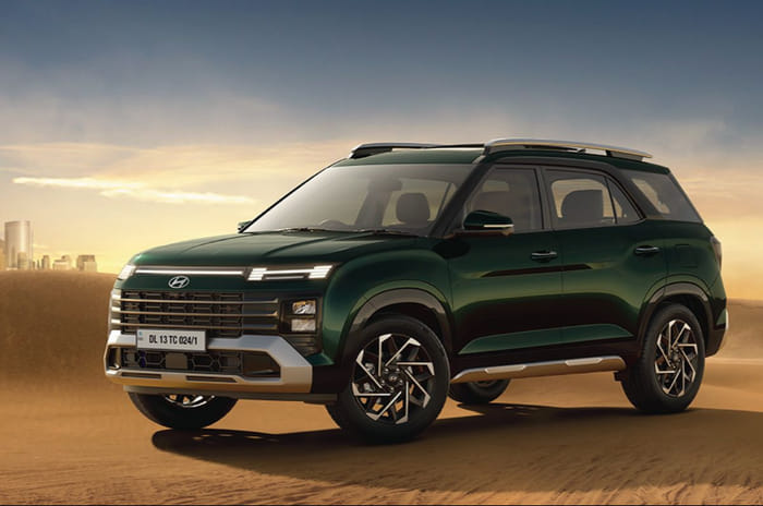 Hyundai Alcazar front quarter