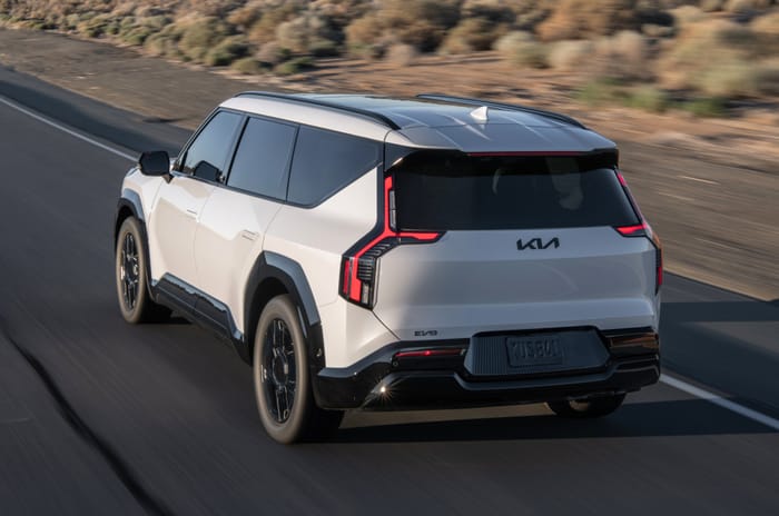 2026 Kia EV9 SUV gets range improvements, new edition