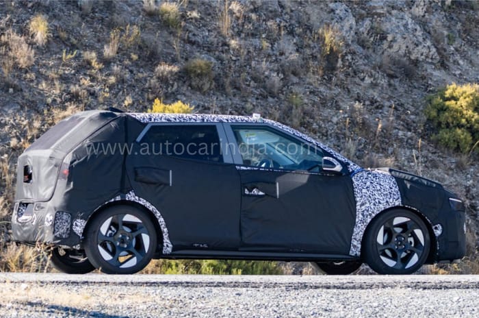 New Hyundai i20 side profile New Hyundai i20 side profile